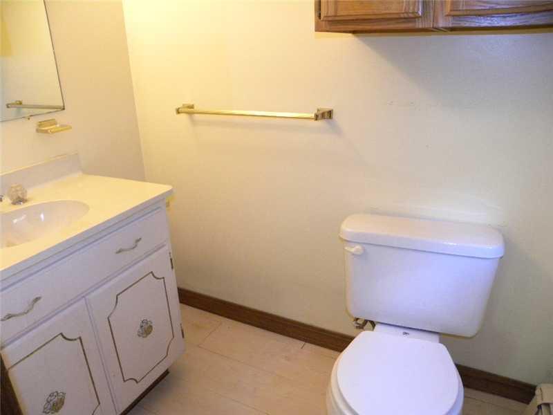 224 Meadow Hill Road Greene, ME 04236 - Photo 18 of 35 Bathroom.