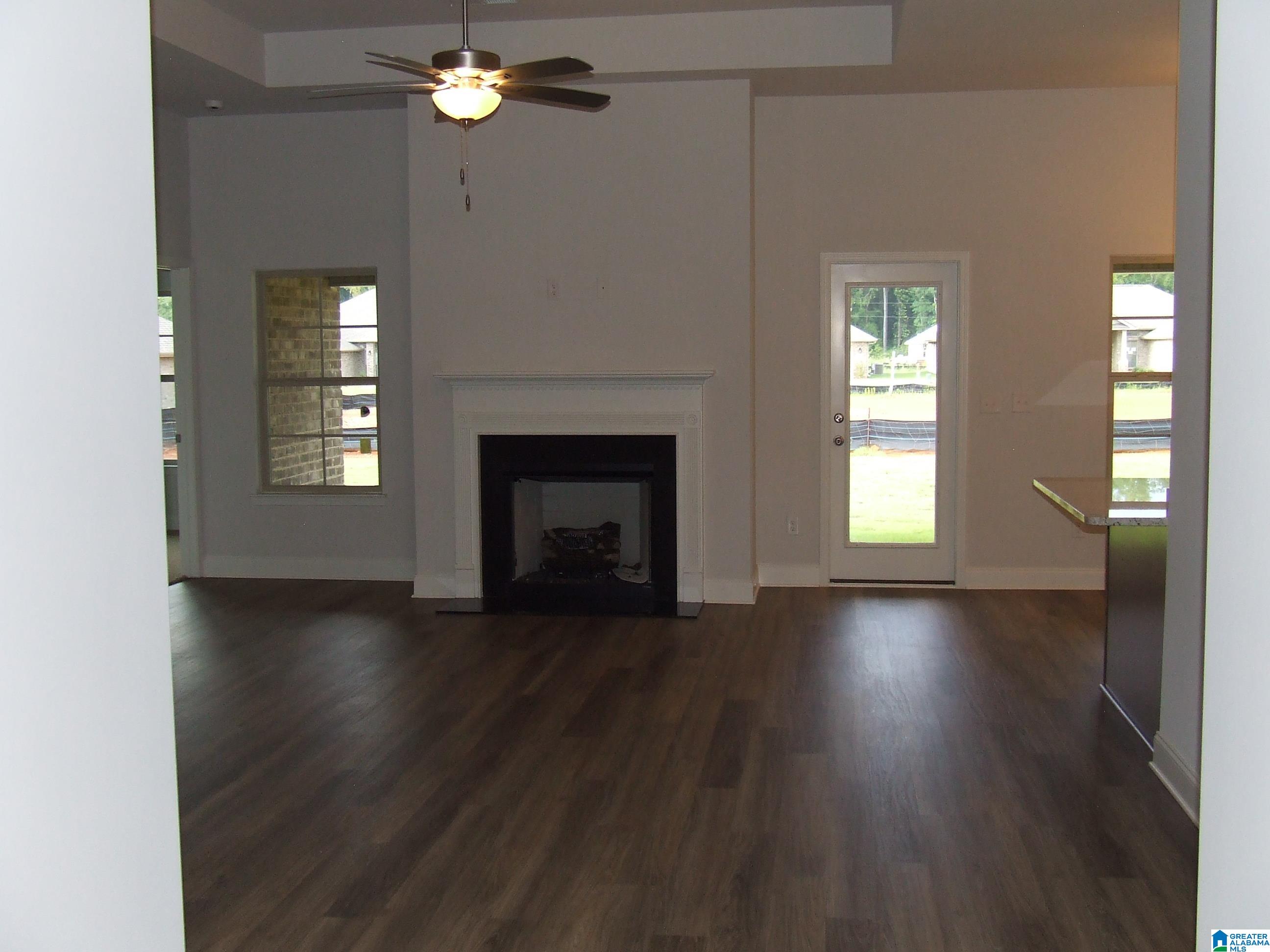 418 Harless Lane Alabaster, AL 35007 - Photo 8 of 27