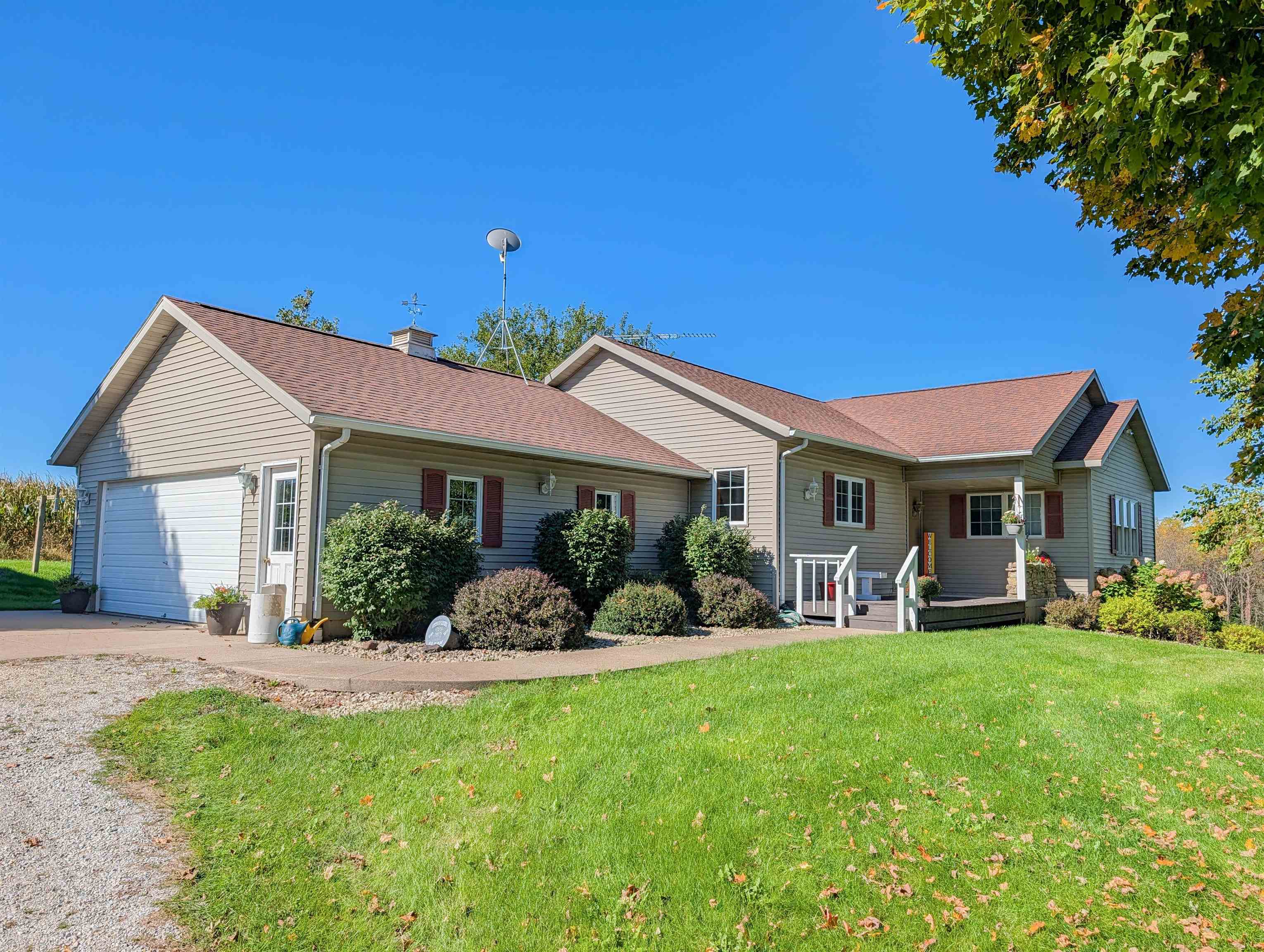 850 Cook-McFall Road Rewey, WI 53580 - Photo 13 of 45 Gallery Image 13