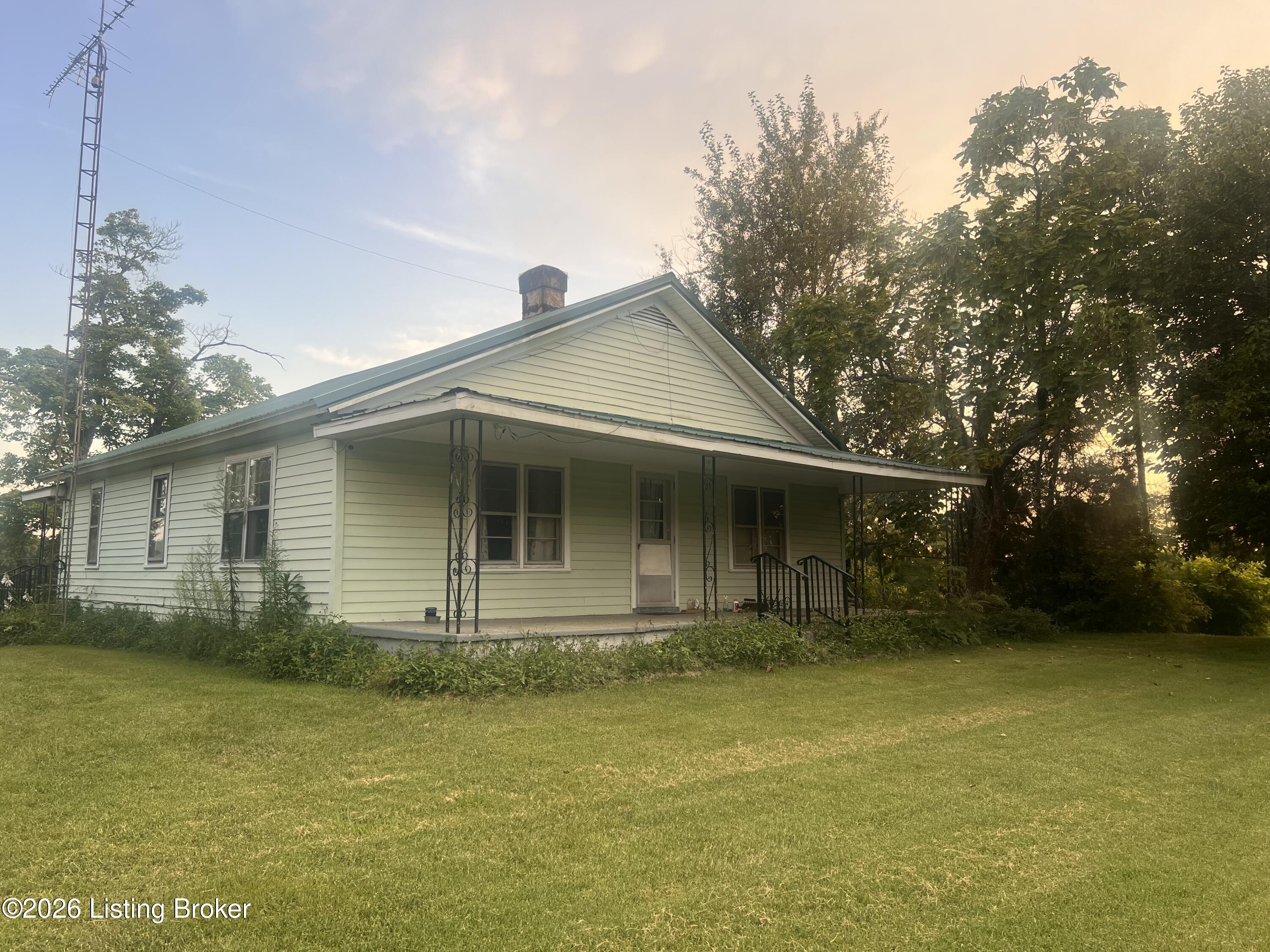 6335 Anneta Road Leitchfield, KY 42754 - Photo 1 of 14 IMG-9982