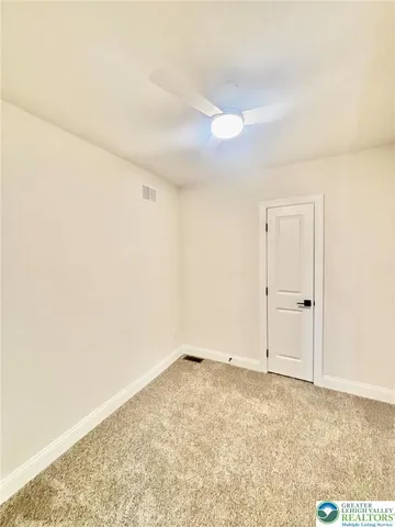 $2,850 | 230 South Broad Street, Nazareth, PA 18064