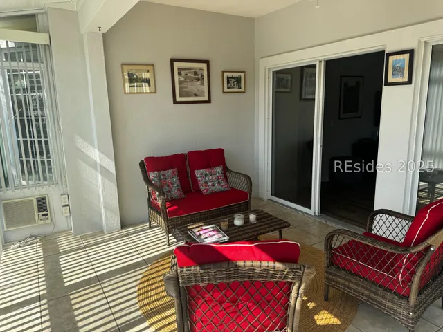 $379,000 | 61 Seaford Place, Bluffton, SC 29909