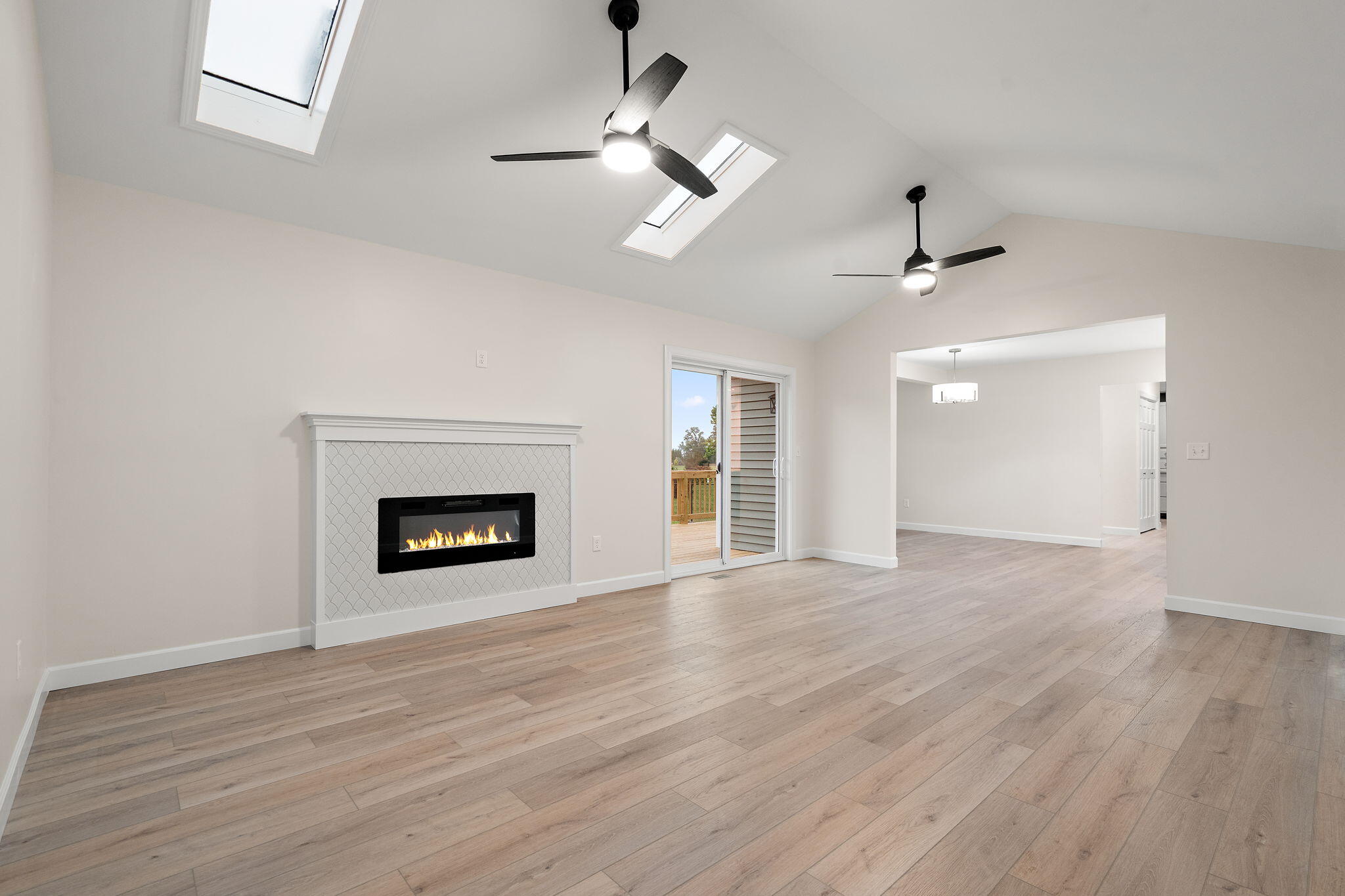 148 Rillstone Drive Kouts, IN 46347 - Photo 9 of 43 2048x1365