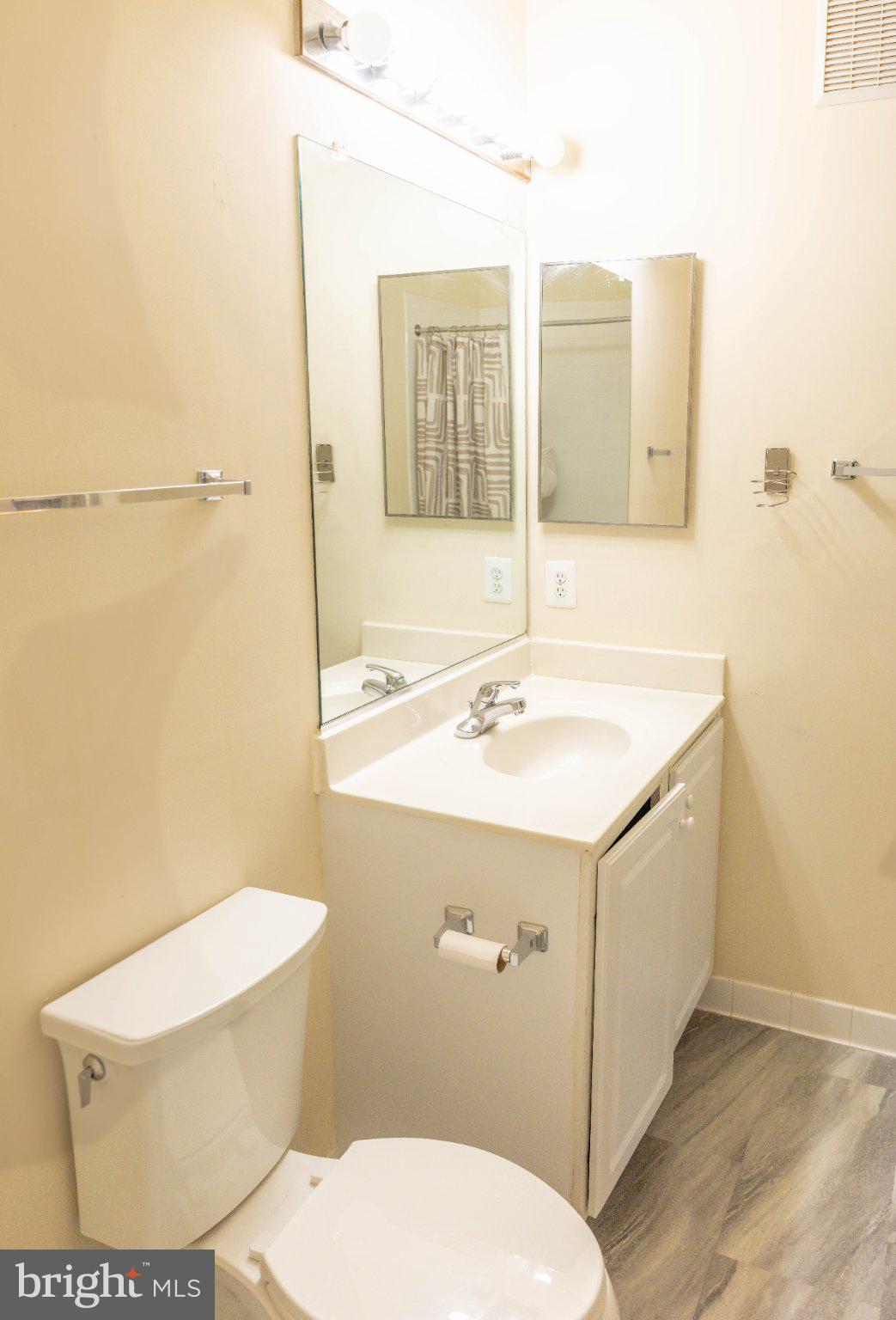 12824 Clarksburg Square Road, Unit 105 Clarksburg, MD 20871 - Photo 87 of 96 Modern bathroom with sleek finishes.