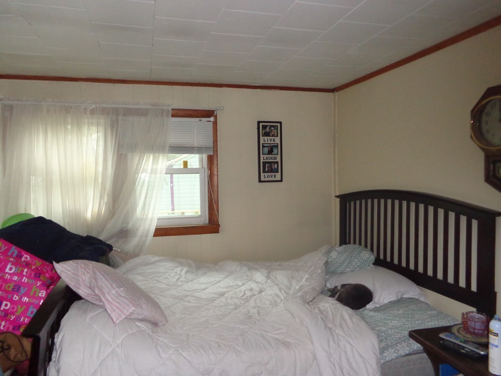 50 Poole Road Belchertown, MA 01007 - Photo 3 of 28 Gallery Image 3