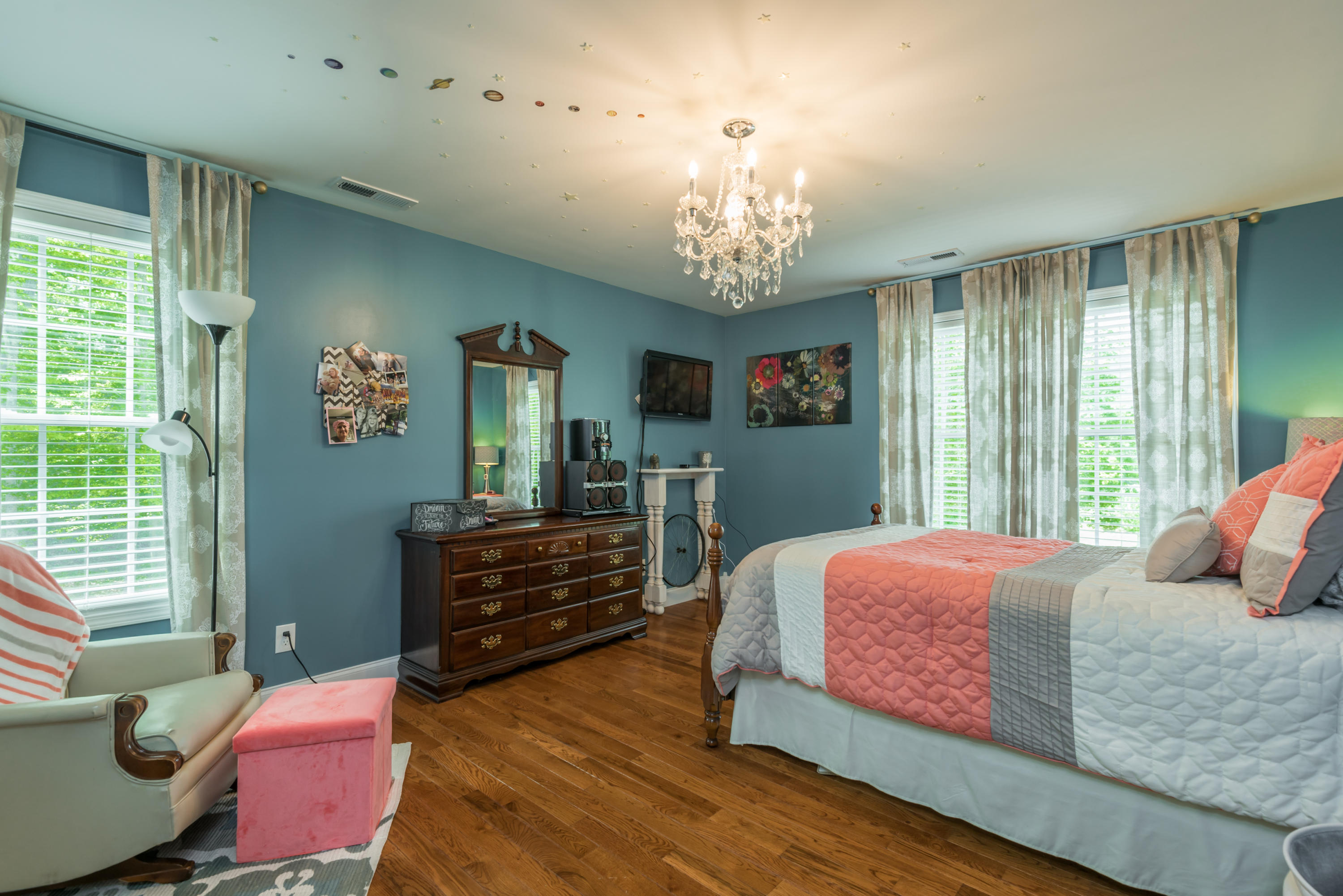 3822 Dutch Valley Road Clinton, TN 37716 - Photo 24 of 40 Bedroom 2