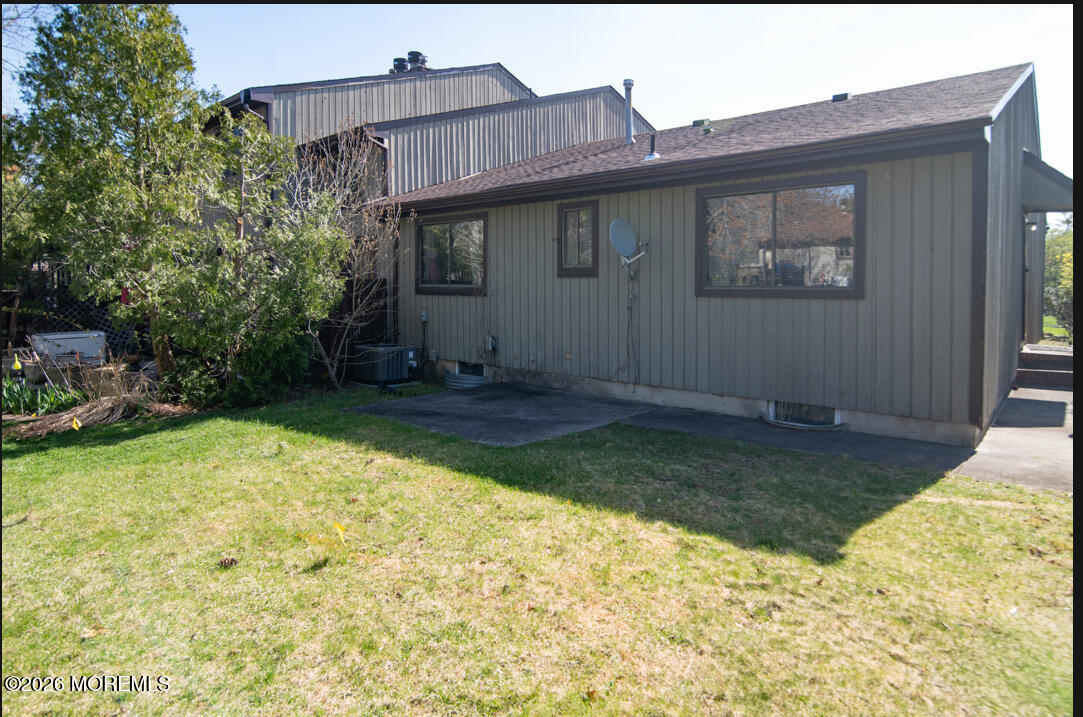 175 Penn Court, Unit 120 Matawan, NJ 07747 - Photo 16 of 16 IMG_3919