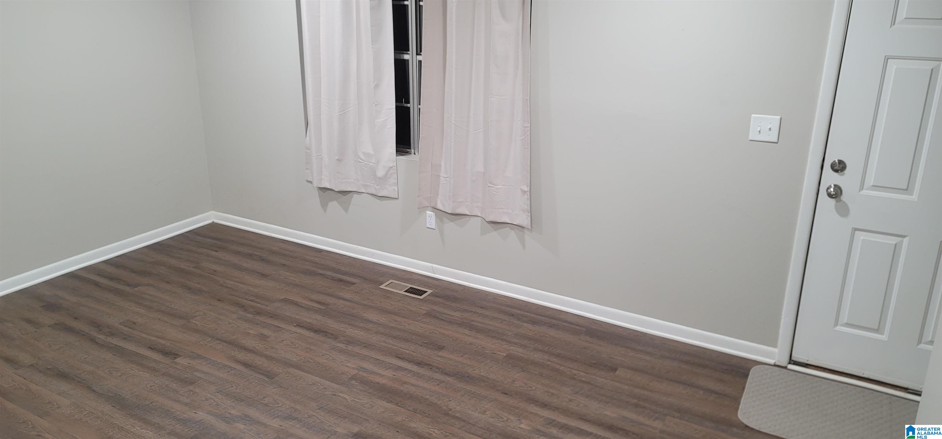 486 Saddle Club Road Jacksonville, AL 36265 - Photo 5 of 13