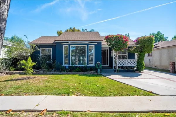 $875,000 | 17504 Hamlin Street, Van Nuys, CA 91406