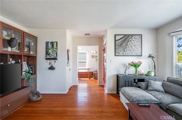 $875,000 | 17504 Hamlin Street, Van Nuys, CA 91406