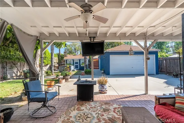 $875,000 | 17504 Hamlin Street, Van Nuys, CA 91406