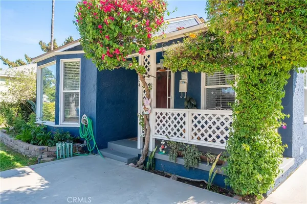 $875,000 | 17504 Hamlin Street, Van Nuys, CA 91406