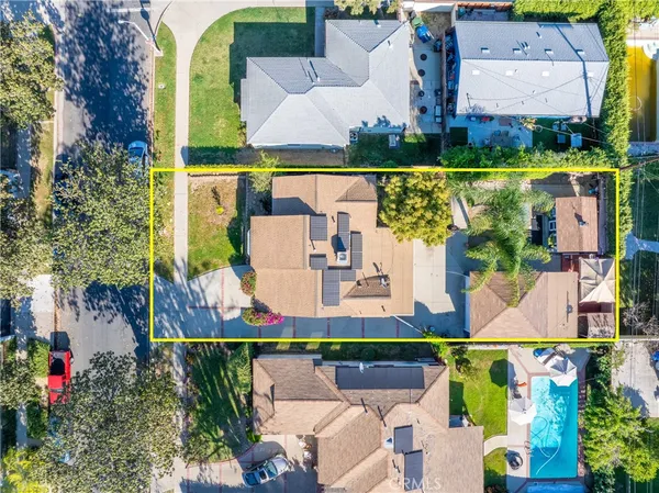 $875,000 | 17504 Hamlin Street, Van Nuys, CA 91406