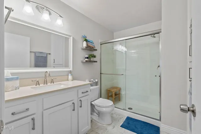 $725,000 | 925 Sandberg Lane, Ventura, CA 93003