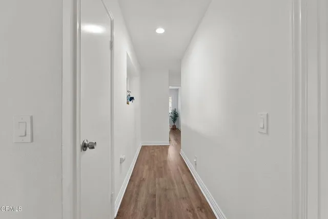 $725,000 | 925 Sandberg Lane, Ventura, CA 93003