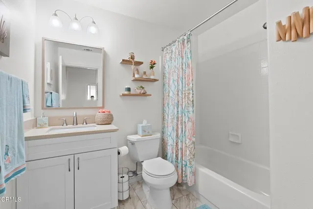 $725,000 | 925 Sandberg Lane, Ventura, CA 93003