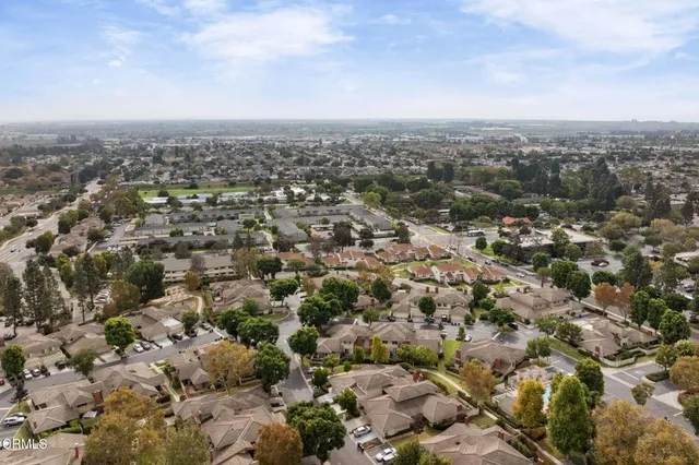 $725,000 | 925 Sandberg Lane, Ventura, CA 93003