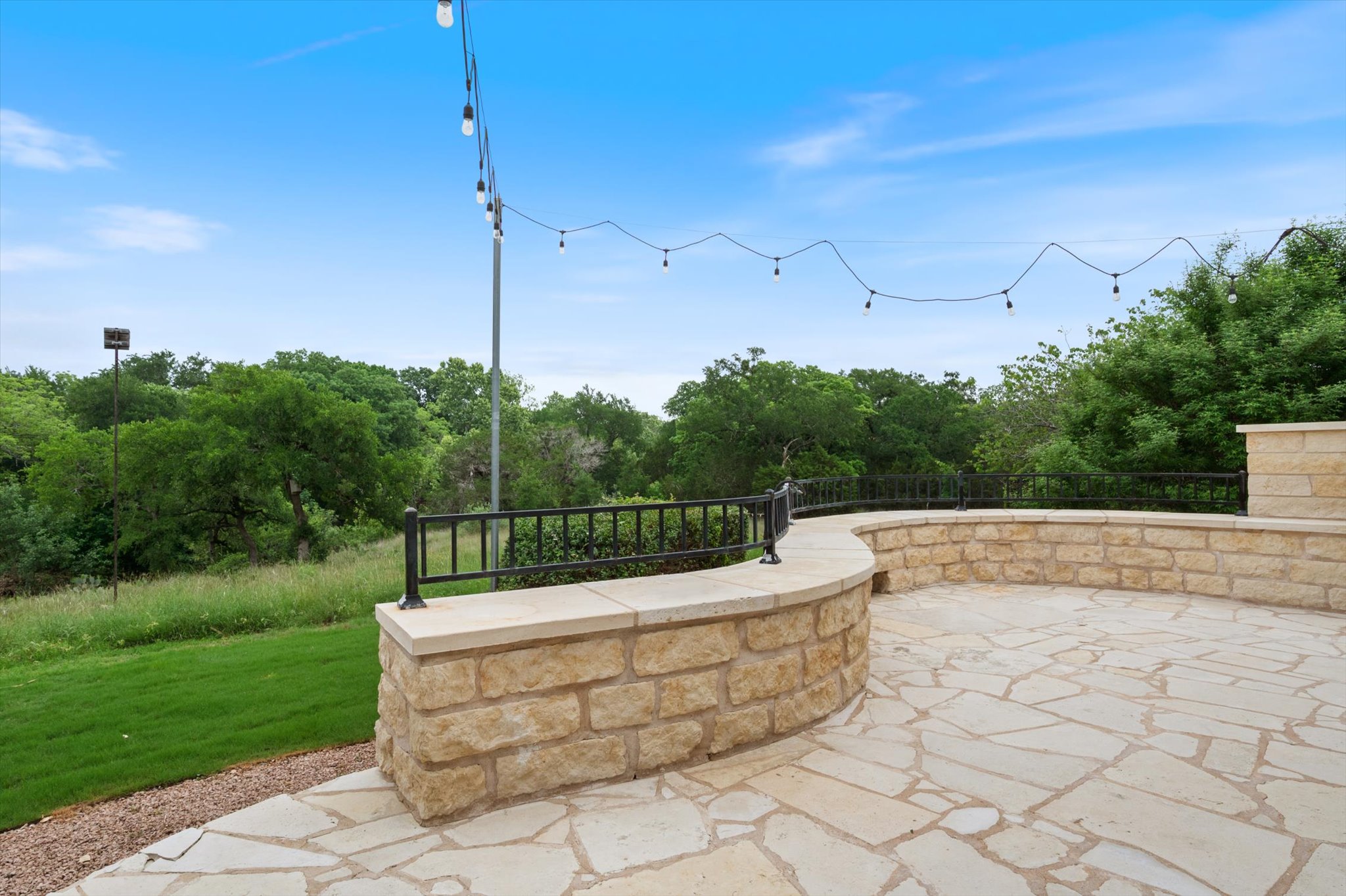 112 Goldenrod Way Georgetown, TX 78633 - Photo 31 of 40
