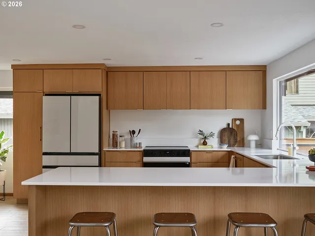 $850,000 | 7331 Southwest 152nd Avenue, Beaverton, OR 97007