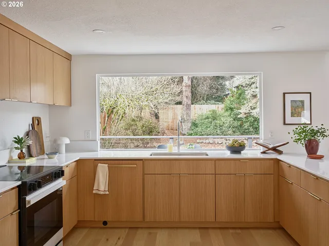 $850,000 | 7331 Southwest 152nd Avenue, Beaverton, OR 97007