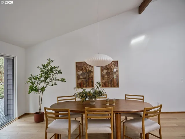 $850,000 | 7331 Southwest 152nd Avenue, Beaverton, OR 97007