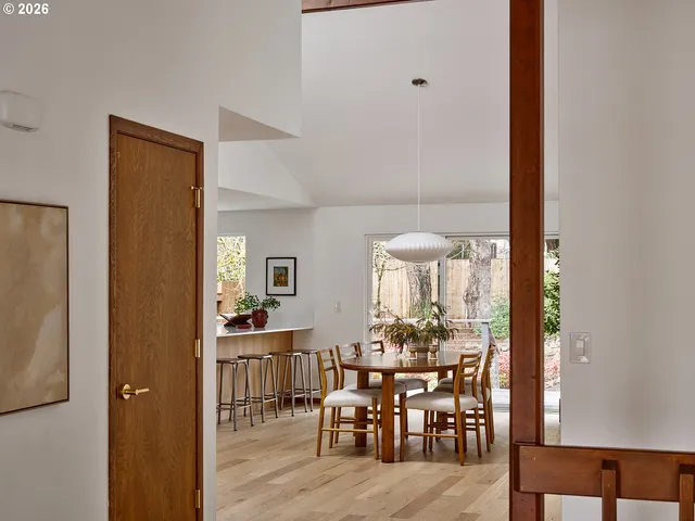 $850,000 | 7331 Southwest 152nd Avenue, Beaverton, OR 97007