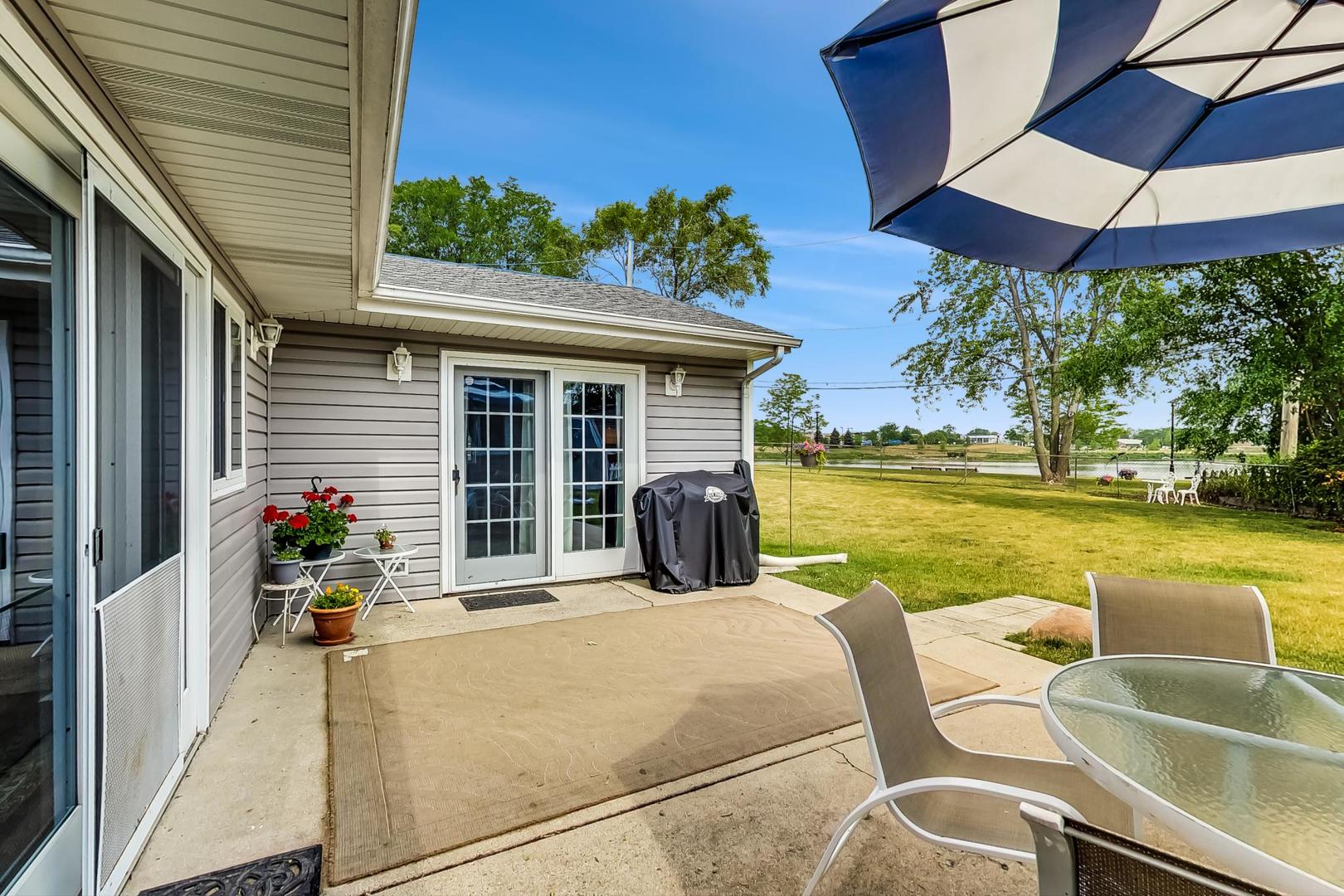 336 Sunset Lane Wheeling, IL 60090 - Photo 35 of 43