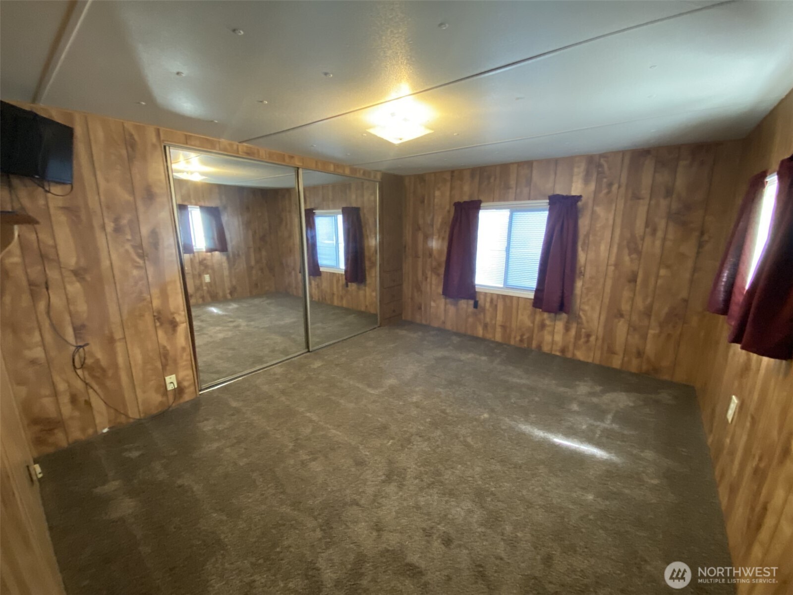 17103 Spanaway Loop Road South, Unit 22 Spanaway, WA 98387 - Photo 5 of 8