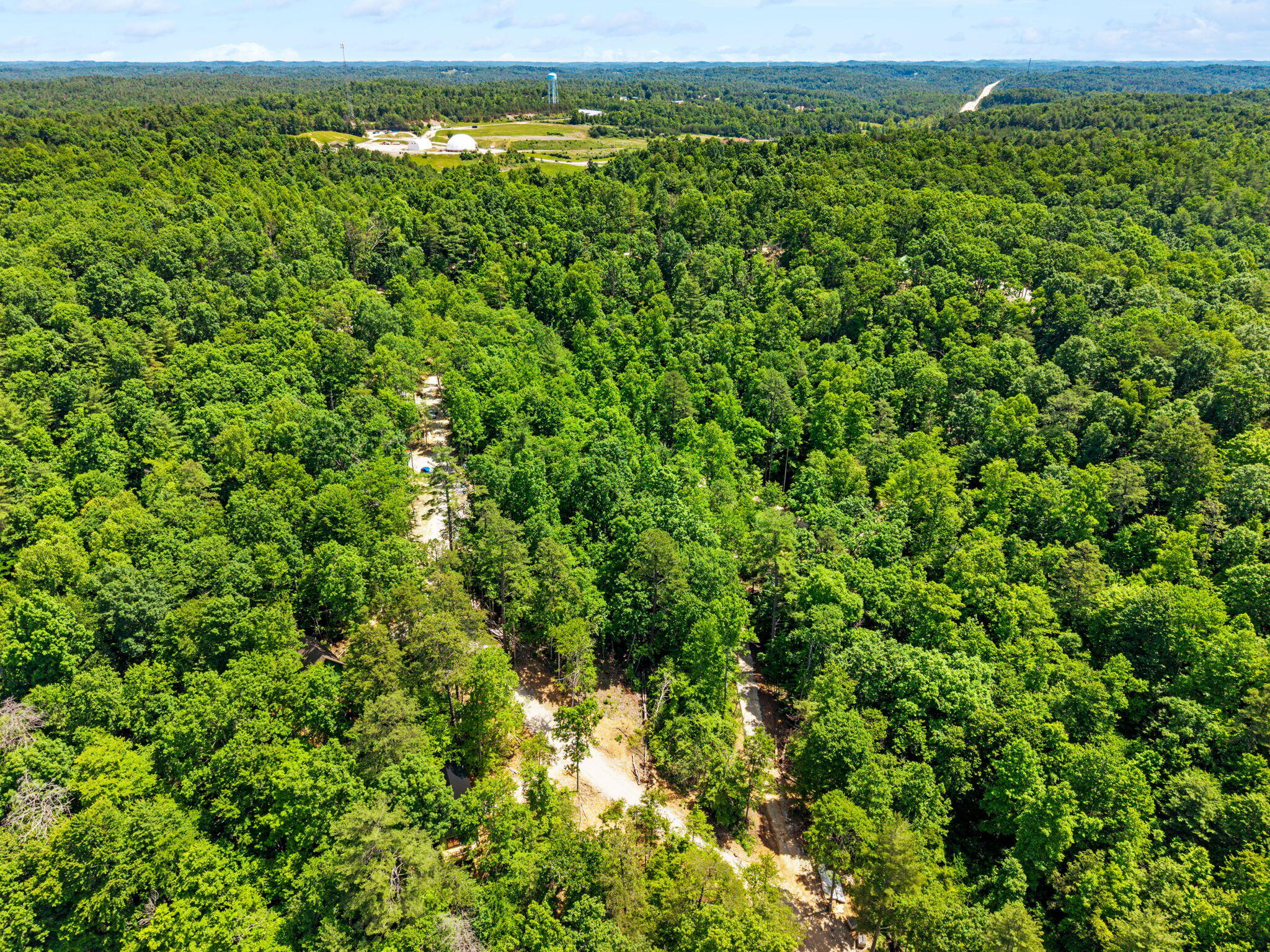 55 Lawson Ridge Road Campton, KY 41301 - Photo 7 of 10 9-web-or-mls-DJI_20260529122227_0021_D