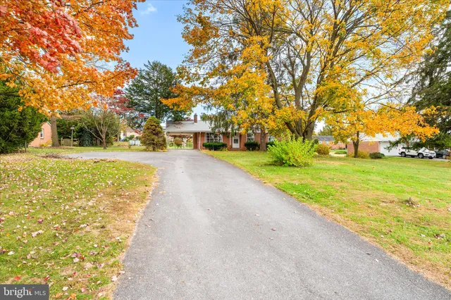 $220,000 | 10041 Downsville Pike, Hagerstown, MD 21740