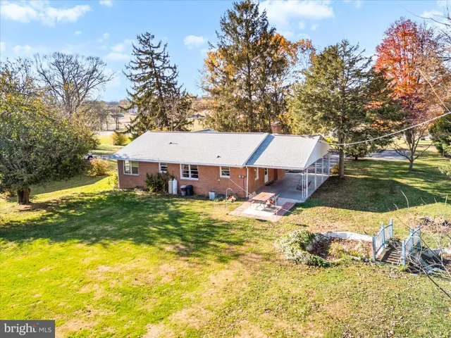 $220,000 | 10041 Downsville Pike, Hagerstown, MD 21740