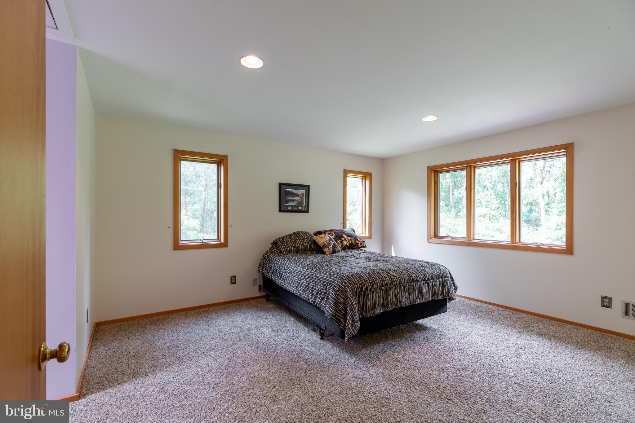 44 Cepp Road Perkiomenville, PA 18074 - Photo 14 of 26 Gallery Image 14