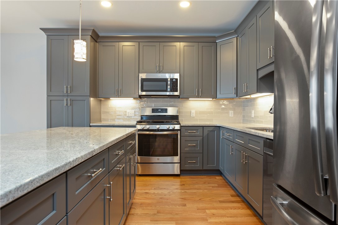 314 Chases Lane, Unit A Middletown, RI 02842 - Photo 12 of 48