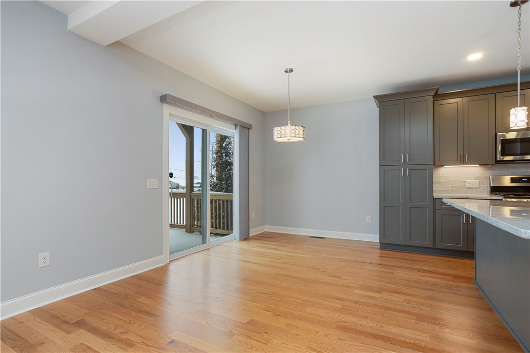 314 Chases Lane, Unit A Middletown, RI 02842 - Photo 5 of 48