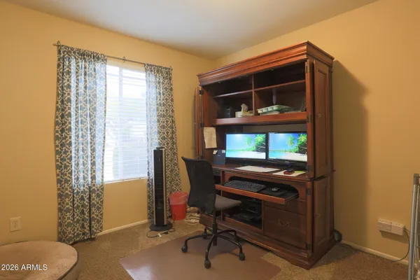 $2,195 | 2845 East Sierra Street, Phoenix, AZ 85028