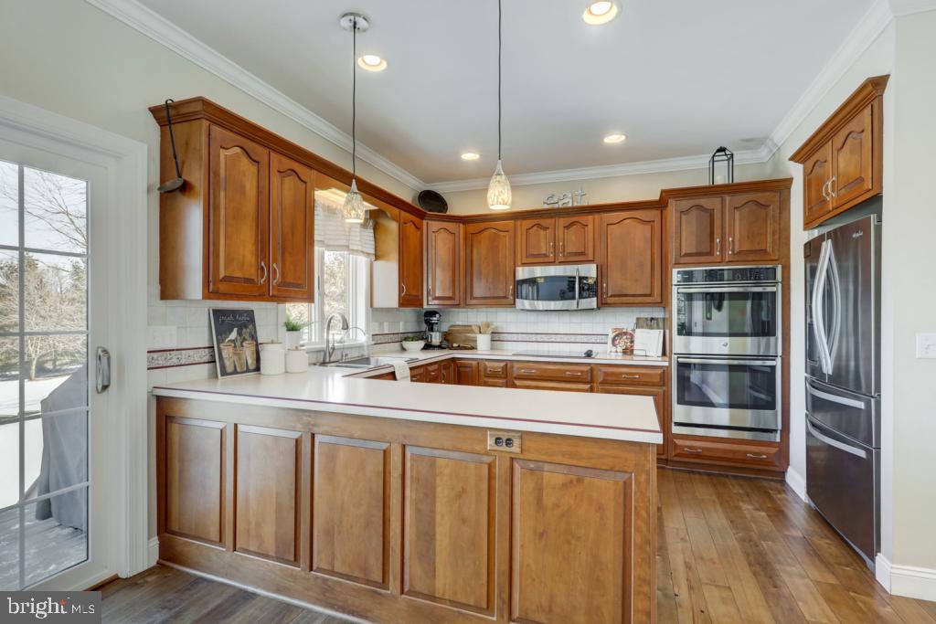 725 Rohen Ridge Drive Lititz, PA 17543 - Photo 14 of 56