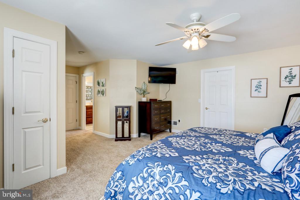 725 Rohen Ridge Drive Lititz, PA 17543 - Photo 36 of 56
