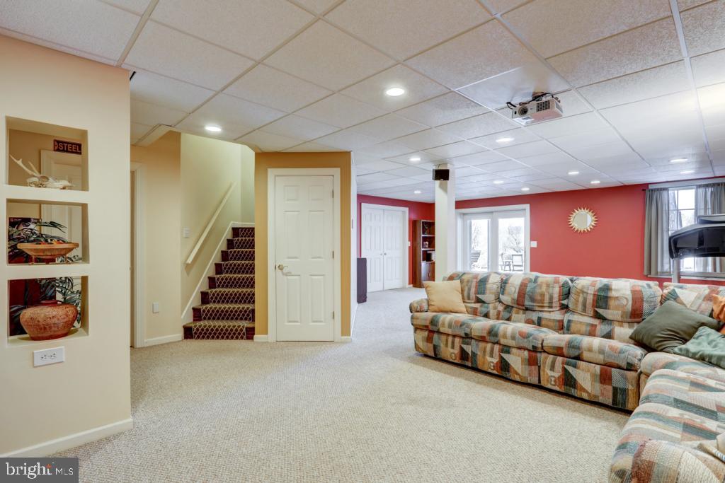 725 Rohen Ridge Drive Lititz, PA 17543 - Photo 47 of 56