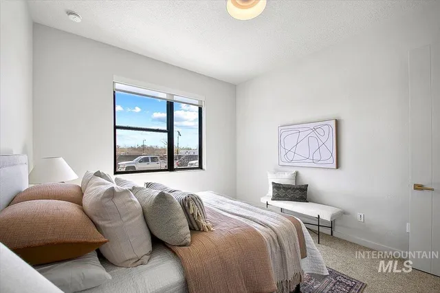 $400,000 | 3928 East Haystack Street, Unit 109, Boise, ID 83716