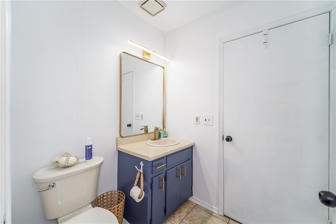 1484 Horseshoe Cove Road Waverly, GA 31565 - Photo 12 of 46