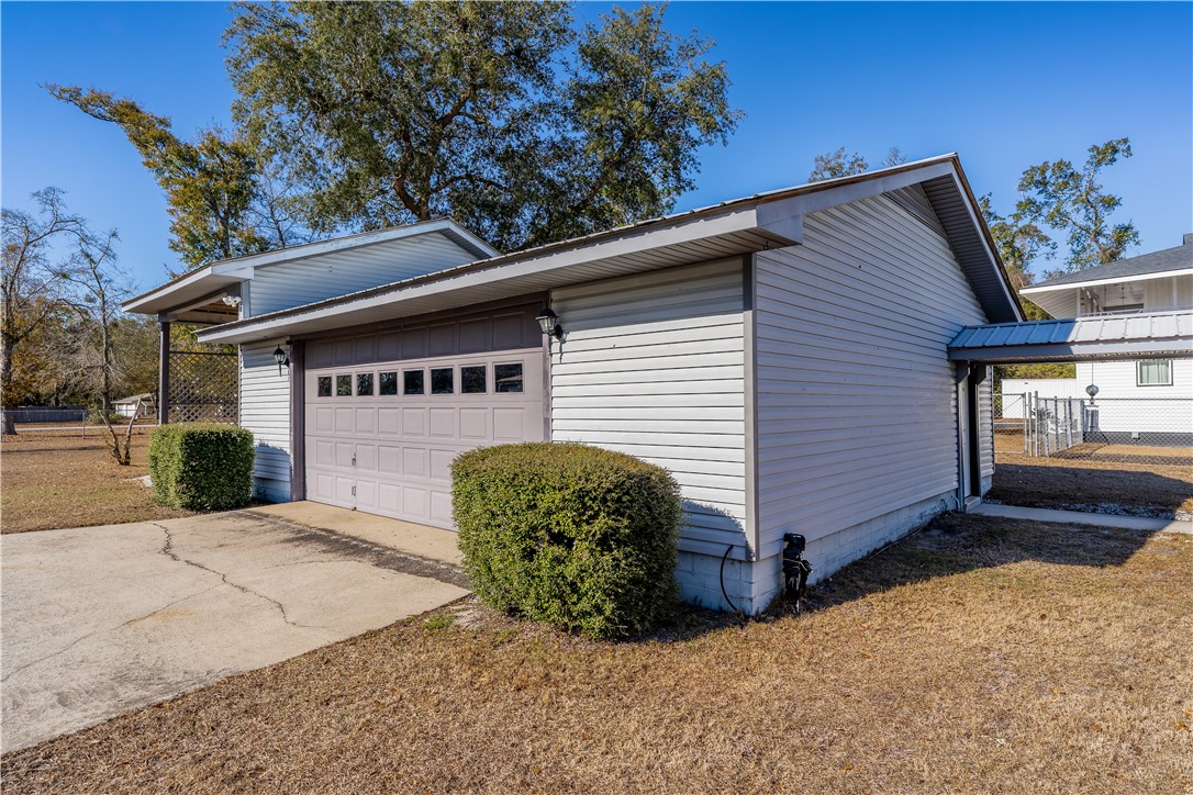 1484 Horseshoe Cove Road Waverly, GA 31565 - Photo 3 of 46