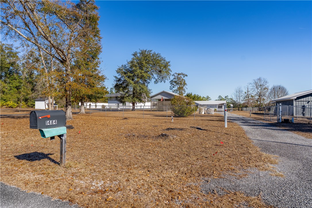 1484 Horseshoe Cove Road Waverly, GA 31565 - Photo 6 of 46