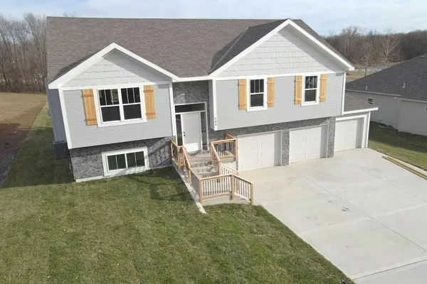 $449,000 | 103 Sally Circle, Platte City, MO 64079