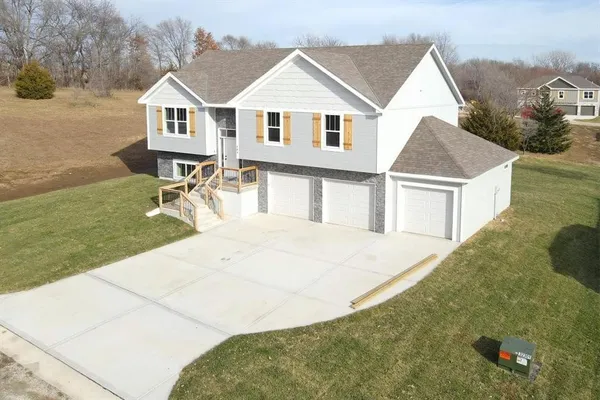 $449,000 | 103 Sally Circle, Platte City, MO 64079