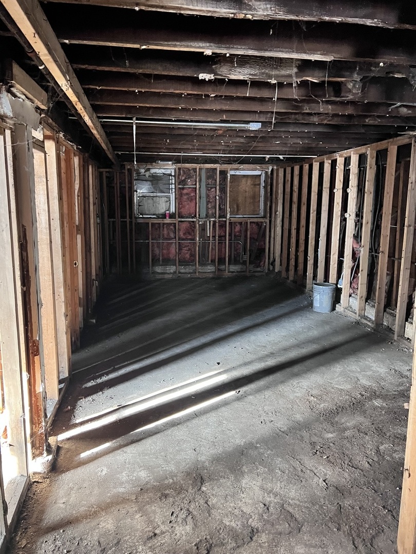 4801 South Princeton Avenue Chicago, IL 60609 - Photo 7 of 10