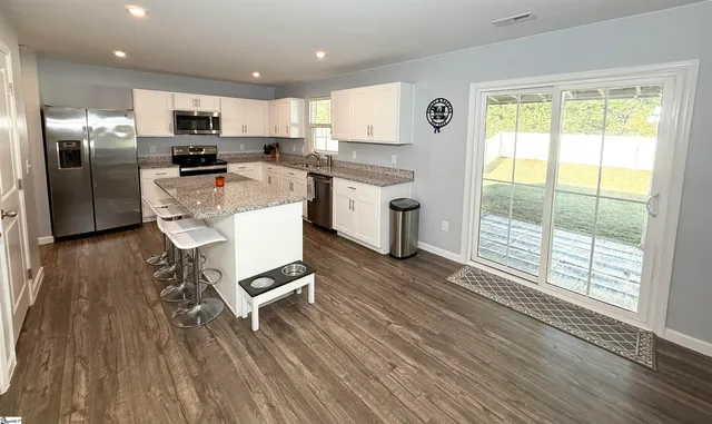 $329,999 | 168 Queens Mill Court, Pendleton, SC 29670