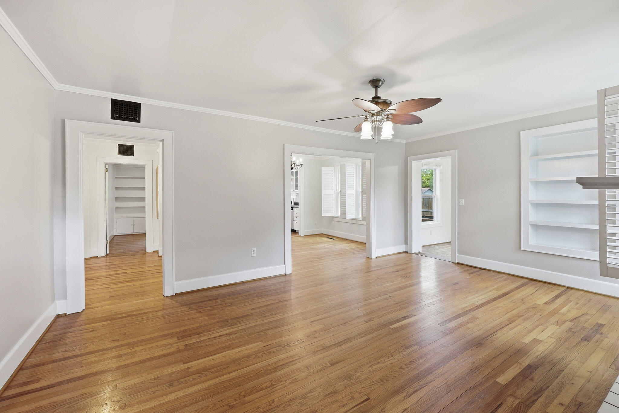 316 Klein Street Walterboro, SC 29488 - Photo 37 of 45 37-web-or-mls-470A6223_edit
