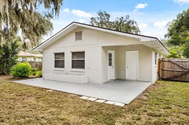 $249,999 | 930 Northeast 14th Avenue, Ocala, FL 34470