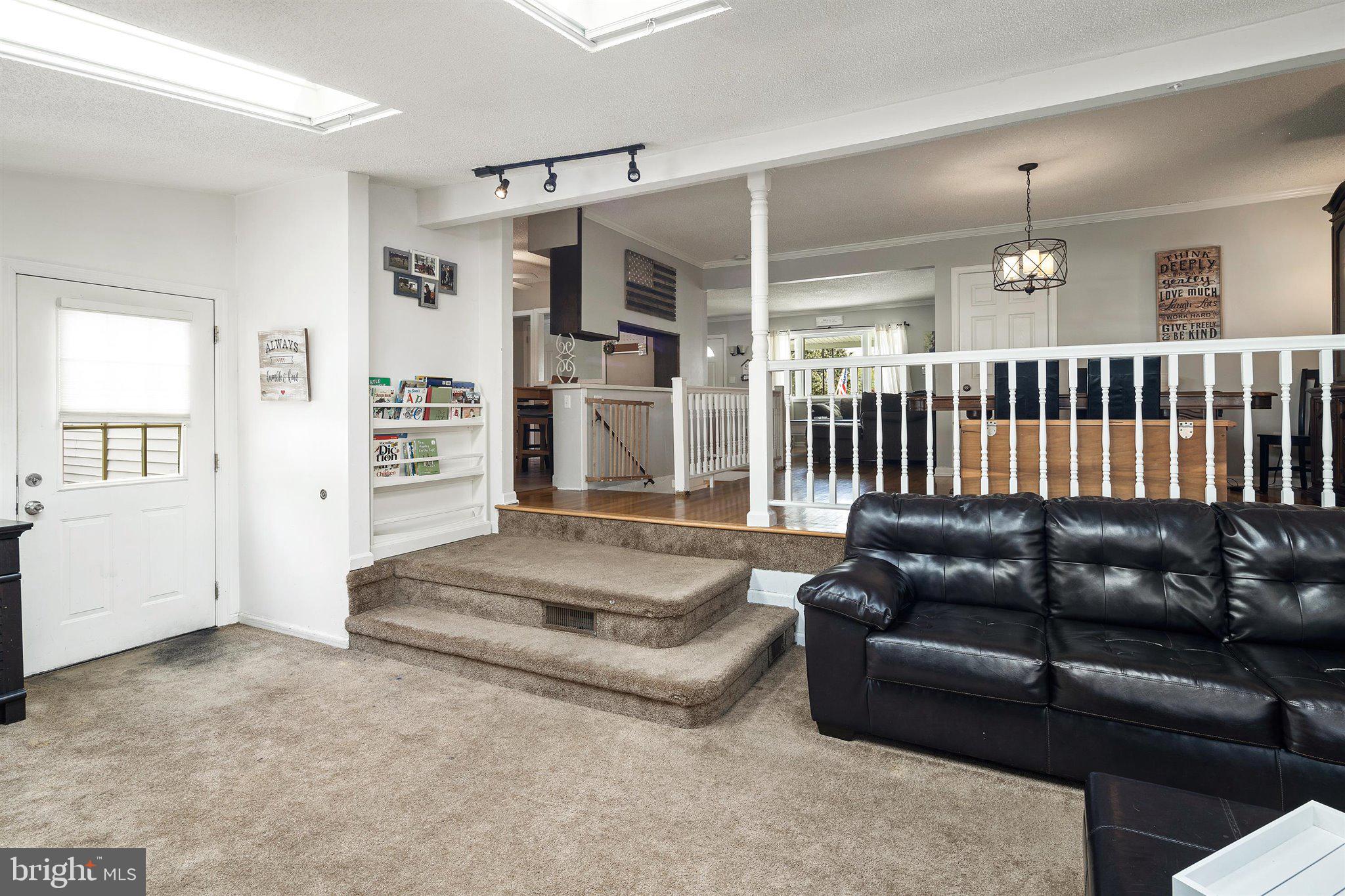 20 Cardigan Road Hamilton, NJ 08690 - Photo 11 of 33