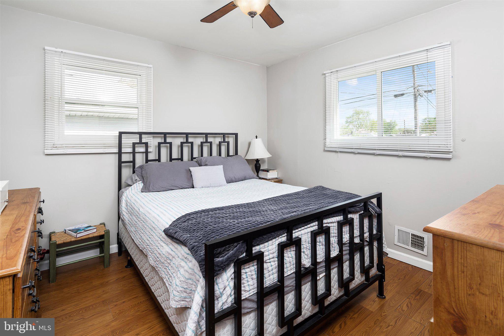 20 Cardigan Road Hamilton, NJ 08690 - Photo 17 of 33